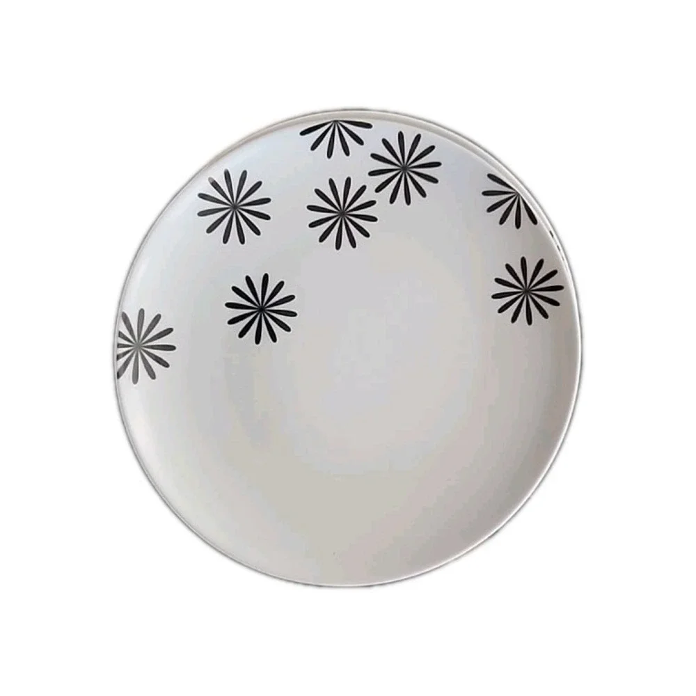 Crate & Barrel Black & White Starburst Flower Dinner Plate Set of‎ 2